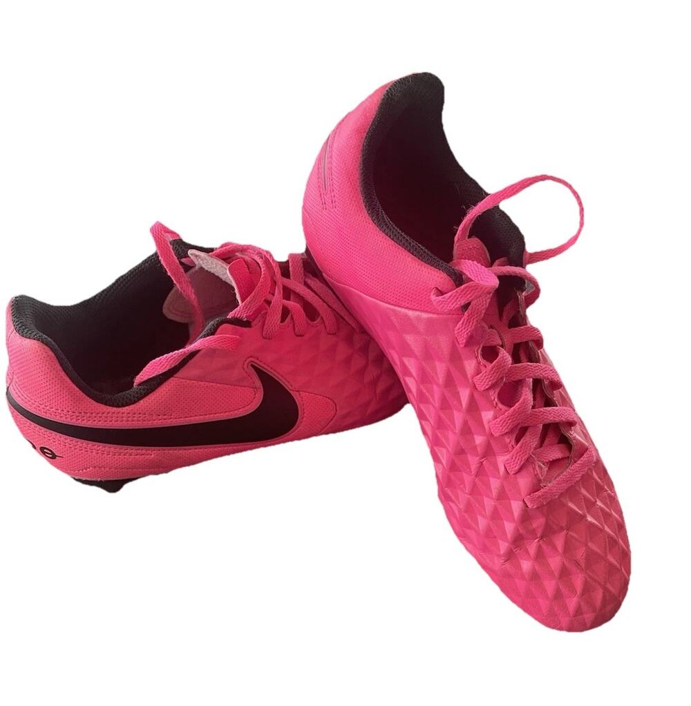 Soccer Cleats Youth SZ 5.5Y Nike Jr Tiempo Legend 8 Club MG Pink AT5881-600 Used